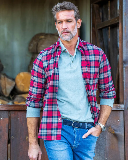 25HN537
Chemise en coton rouge à carreaux