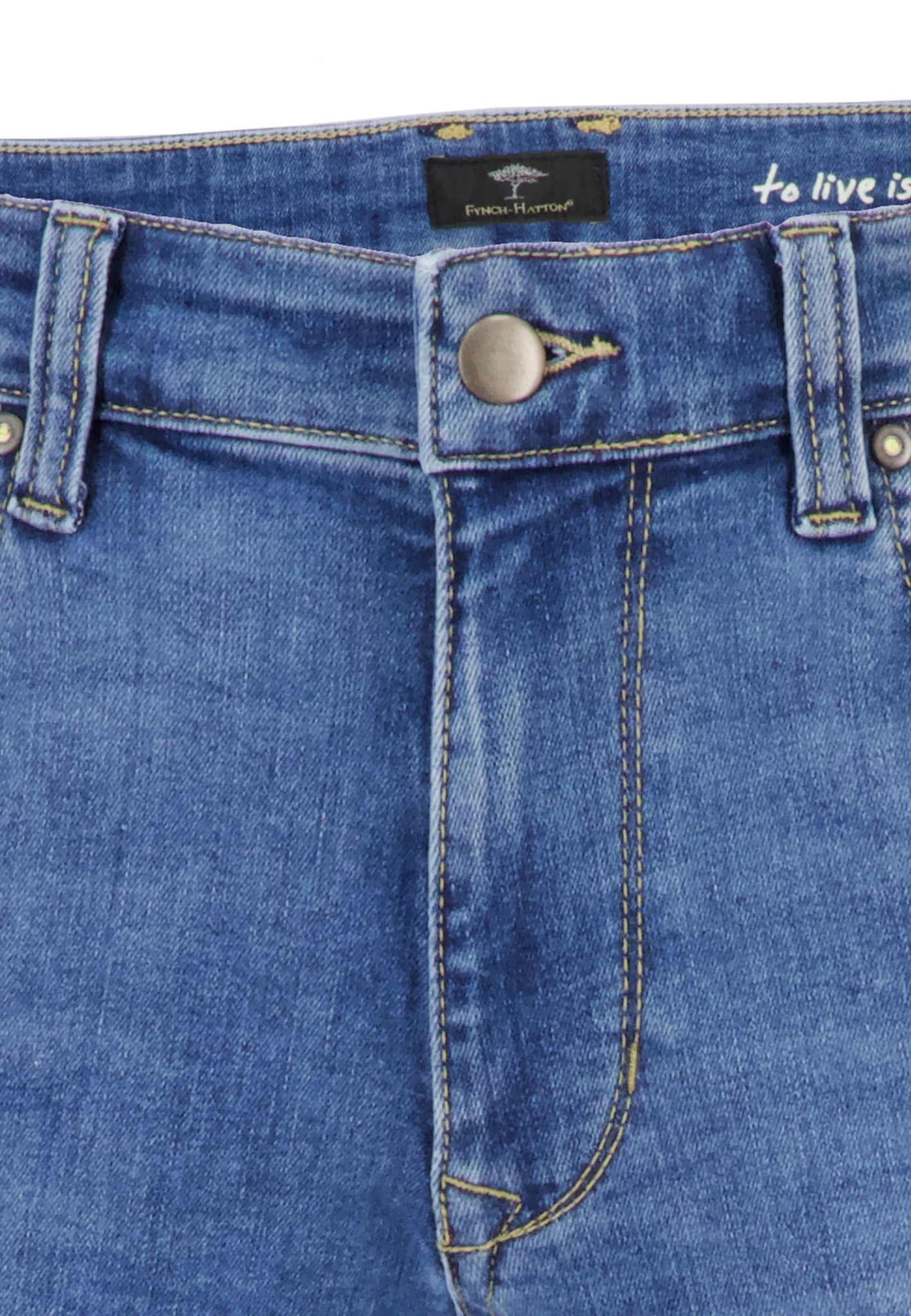 Tapered fit jeans
