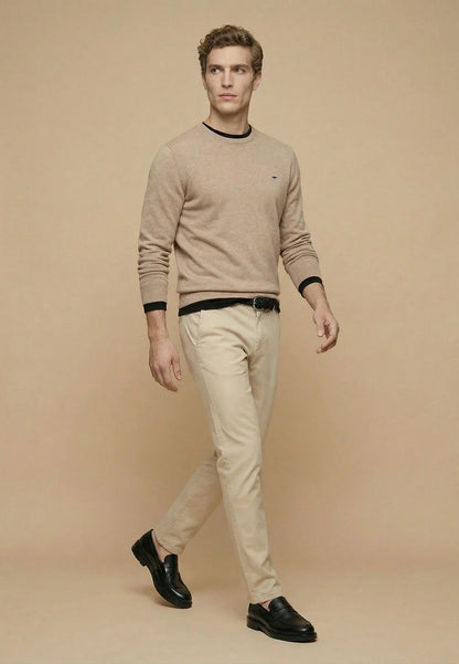 Pull en maille fine 100% coton à col rond taupe - jusqu’au 3XL