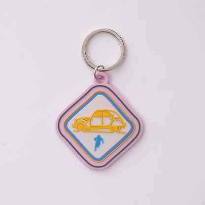 LOT DE PORTE CLES & BADGE 2CV  TU  MULTICO